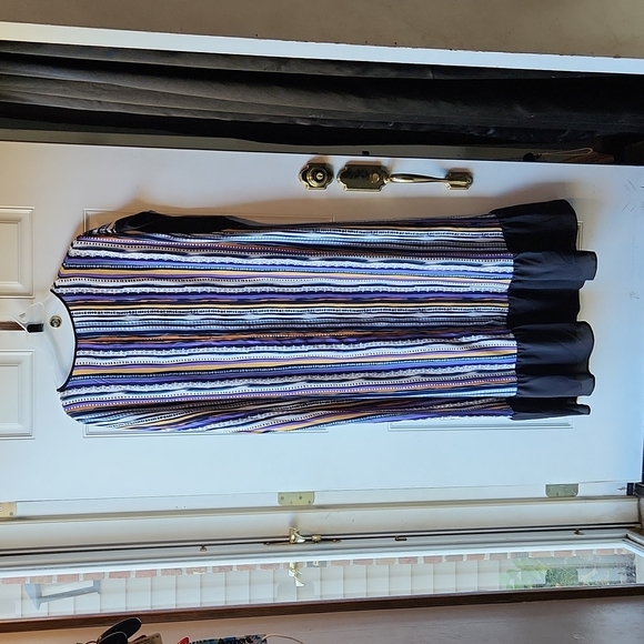 SHEIN Curve Modest Long Dress Size 1XL Multi-Color/Black - Picture 5 of 7